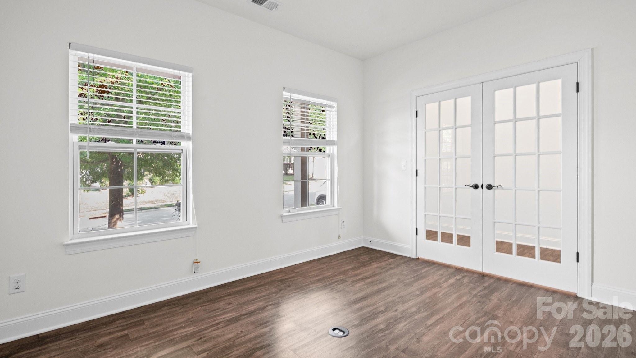 7235 Barefoot Forest Drive — Charlotte