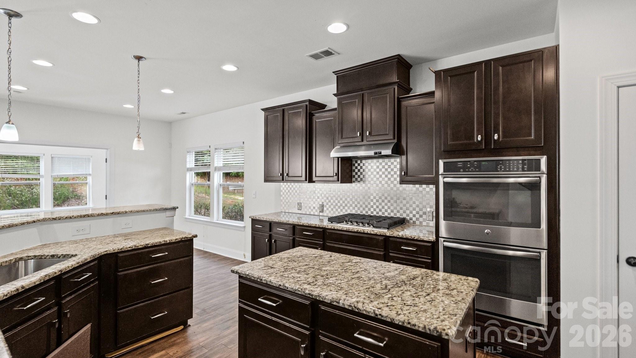 7235 Barefoot Forest Drive — Charlotte