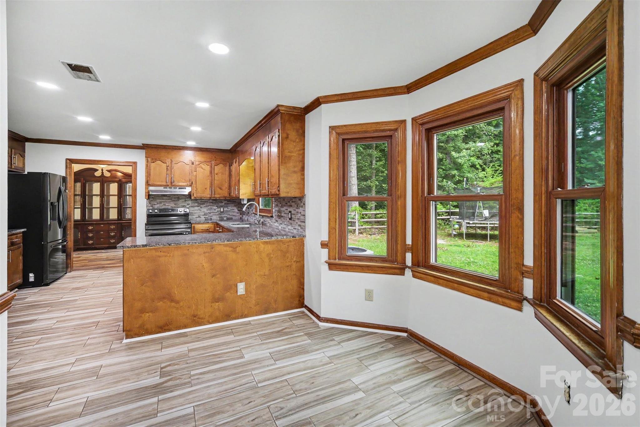 3017 Mill Stream Court — Matthews