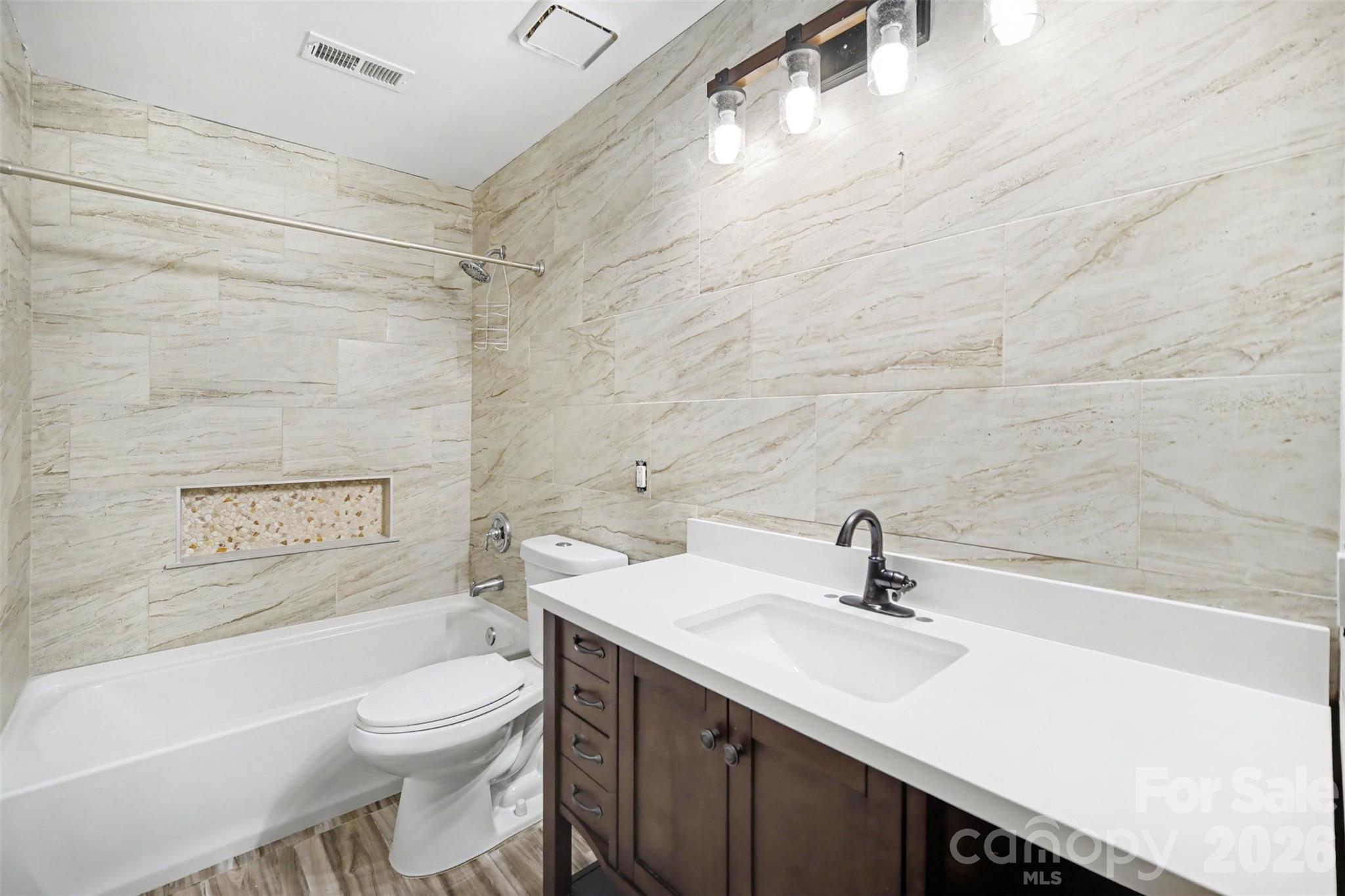 3017 Mill Stream Court — Matthews