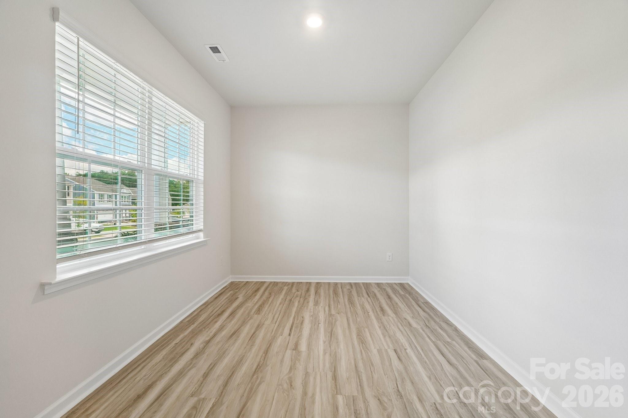 126 Woodhall Way — Troutman
