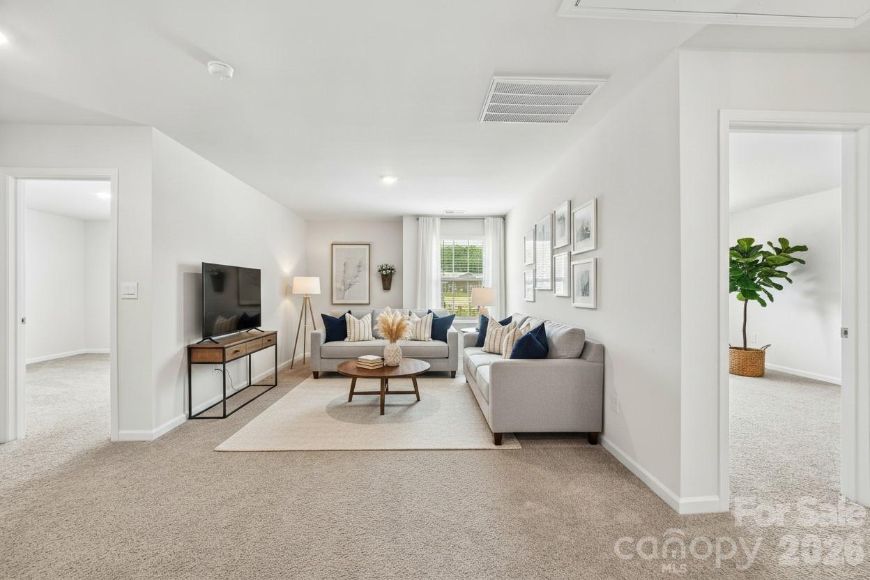 126 Woodhall Way — Troutman