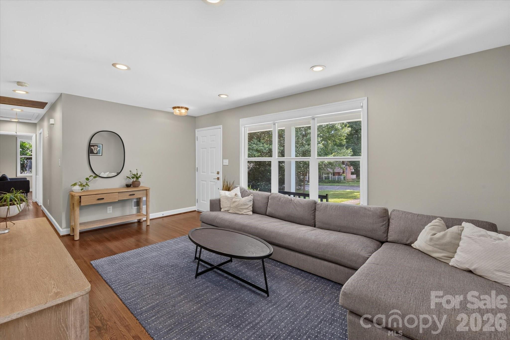 5201 Glenham Drive — Charlotte