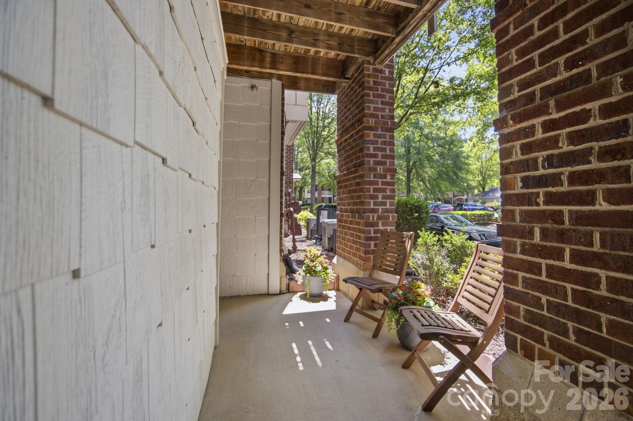 915 Northeast Drive #4 — Davidson