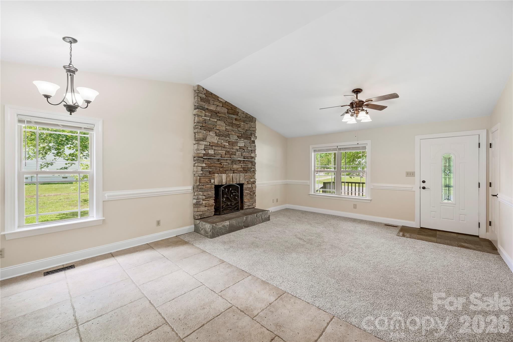 1050 Hay Row Road — Clover