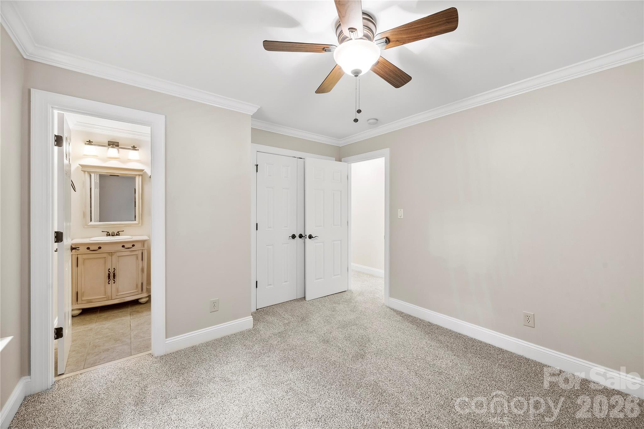 1050 Hay Row Road — Clover