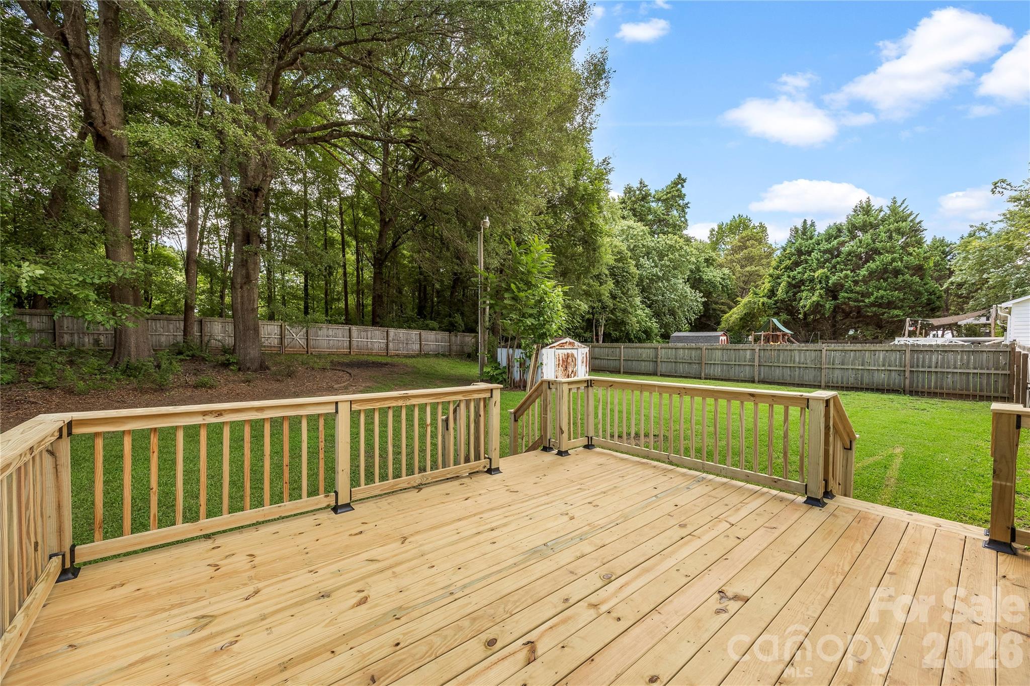 1050 Hay Row Road — Clover