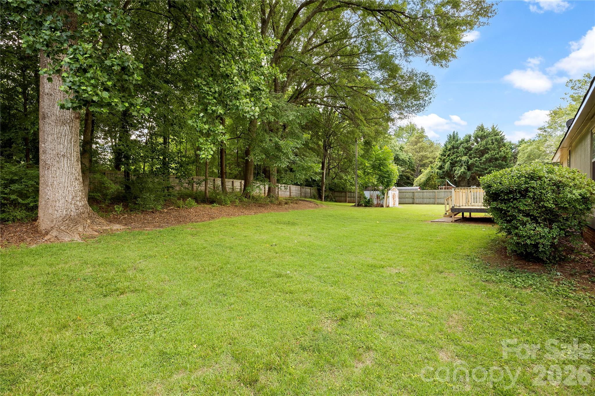 1050 Hay Row Road — Clover