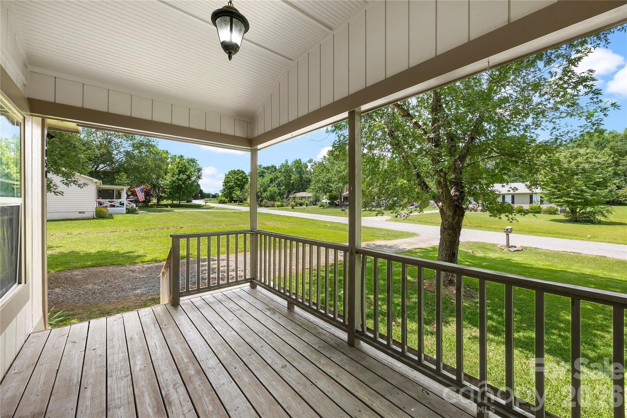 1050 Hay Row Road — Clover