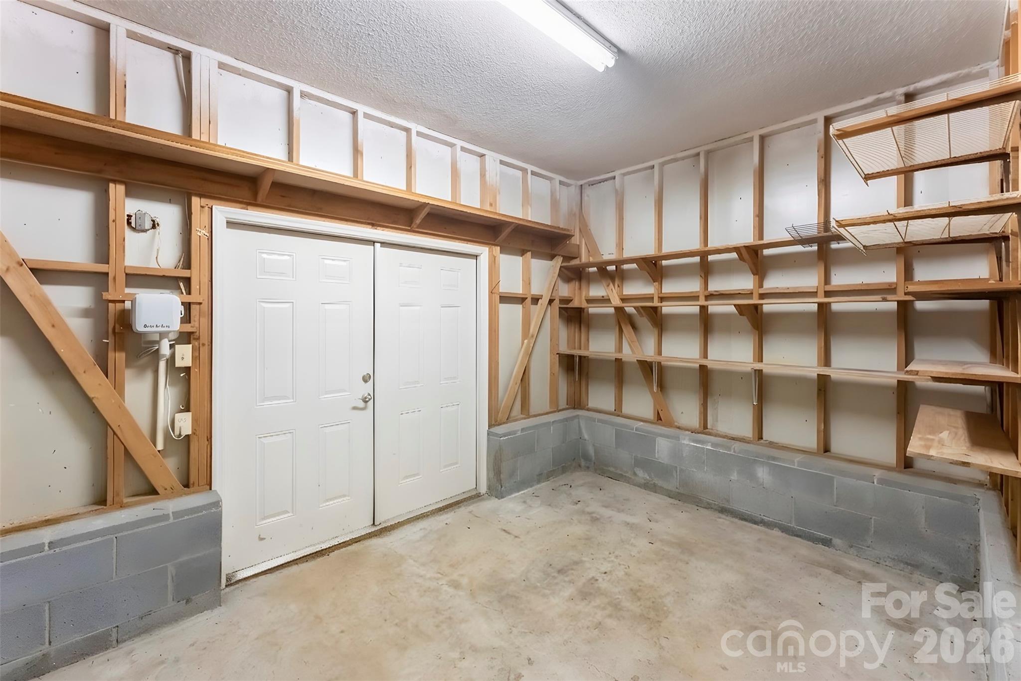 8127 Prince George Road — Charlotte
