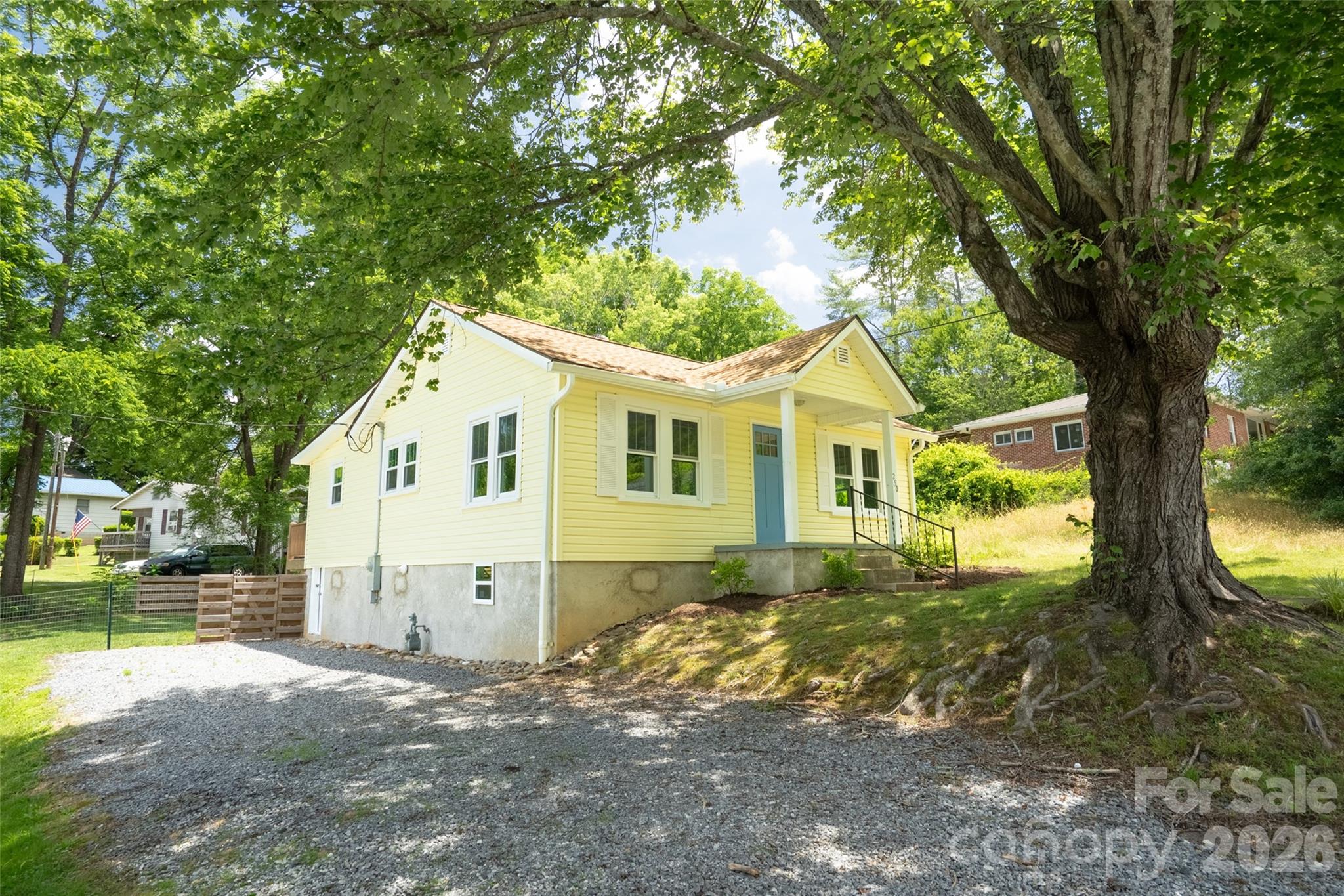 250 Oakdale Street — Brevard