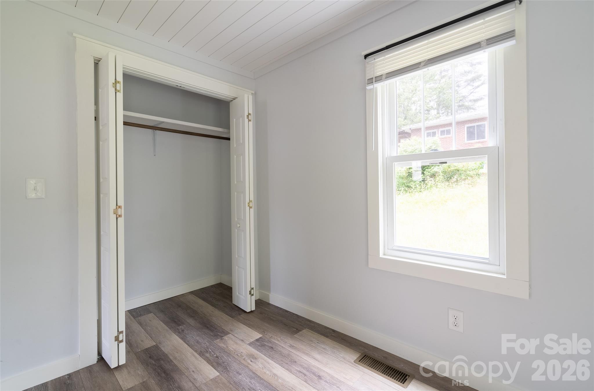 250 Oakdale Street — Brevard