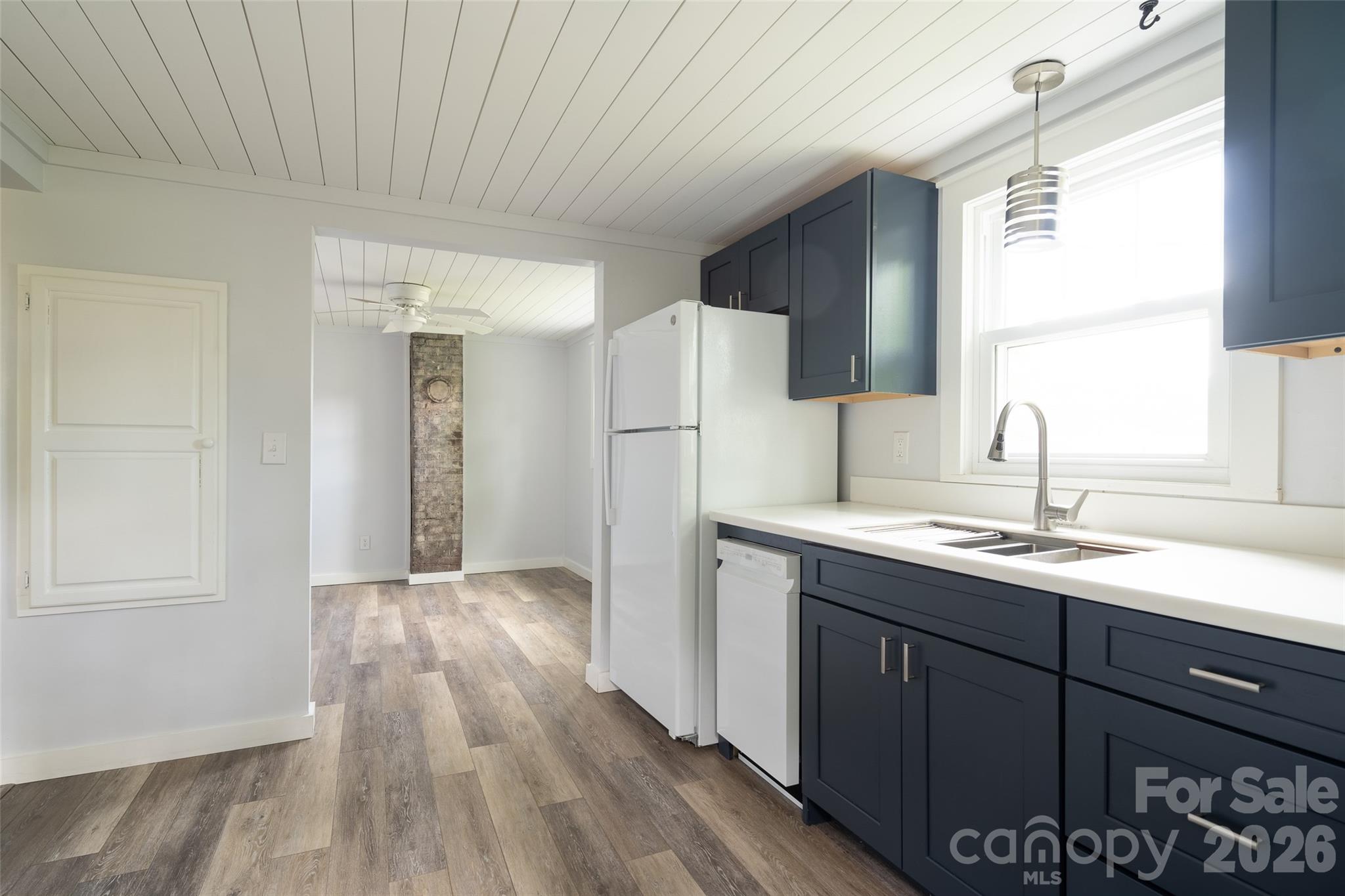250 Oakdale Street — Brevard