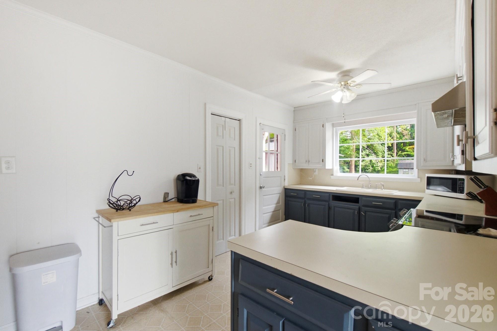1616 Statesville Boulevard — Salisbury