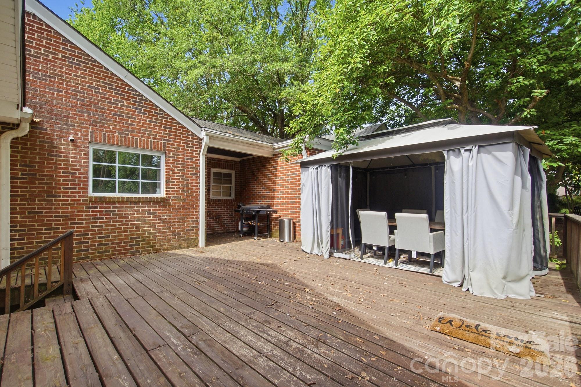 1616 Statesville Boulevard — Salisbury