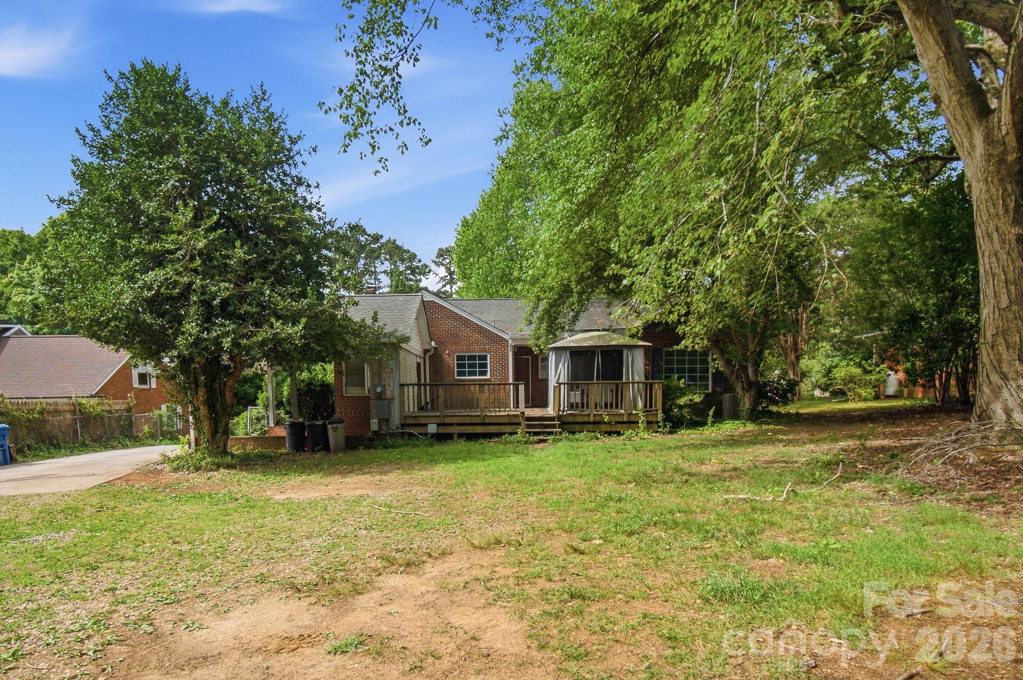 1616 Statesville Boulevard — Salisbury