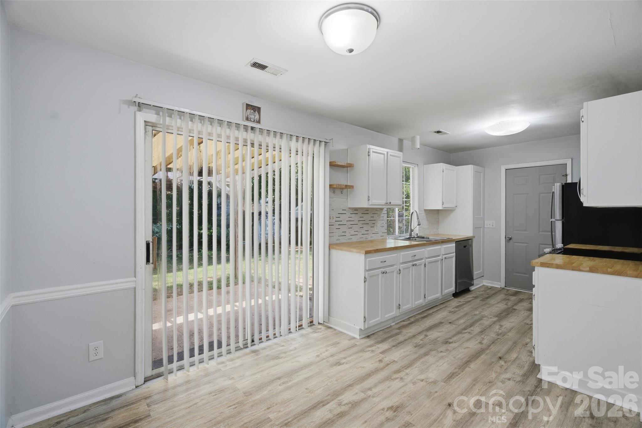 8345 Houndstooth Drive — Charlotte