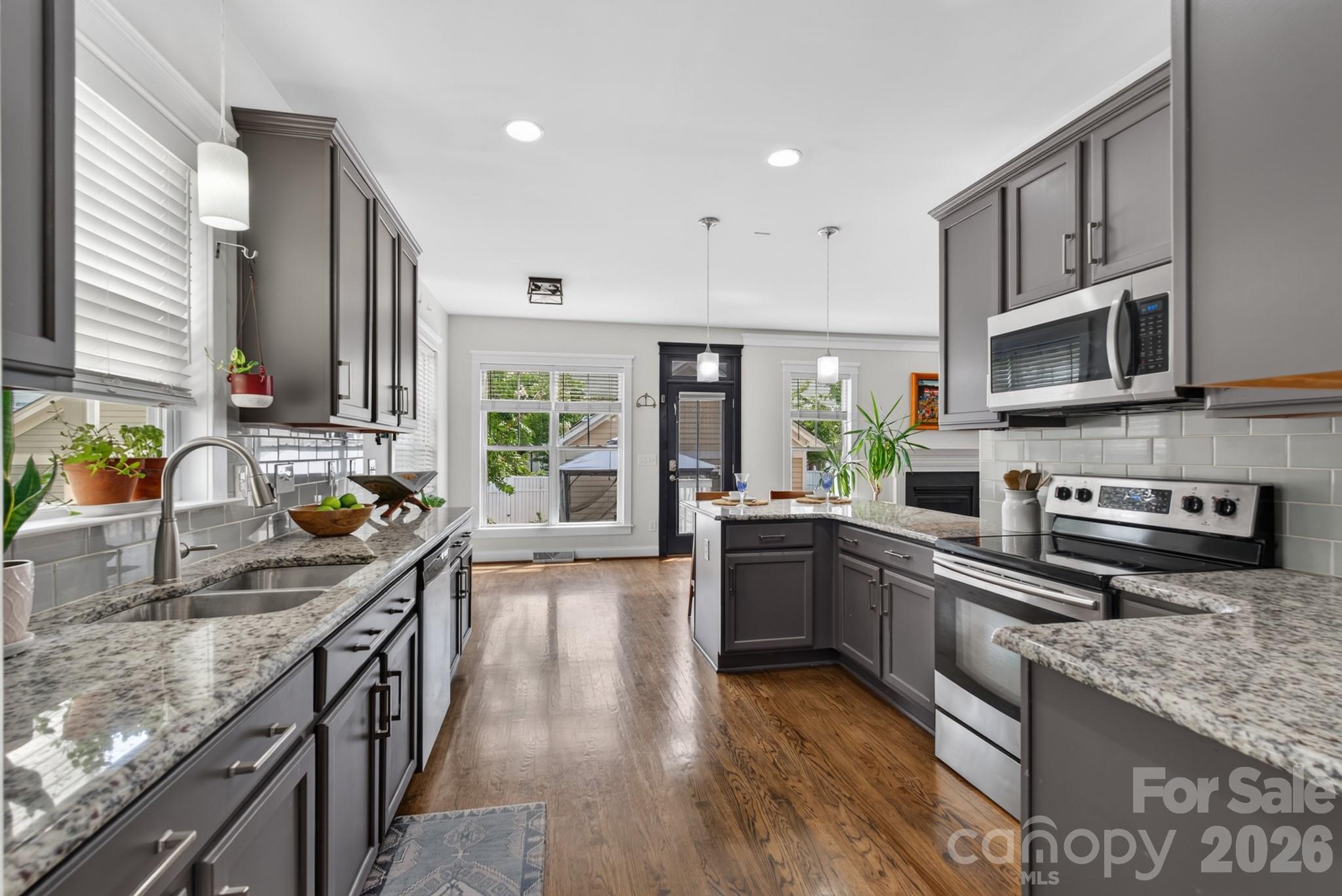 10102 Tolleson Avenue — Charlotte