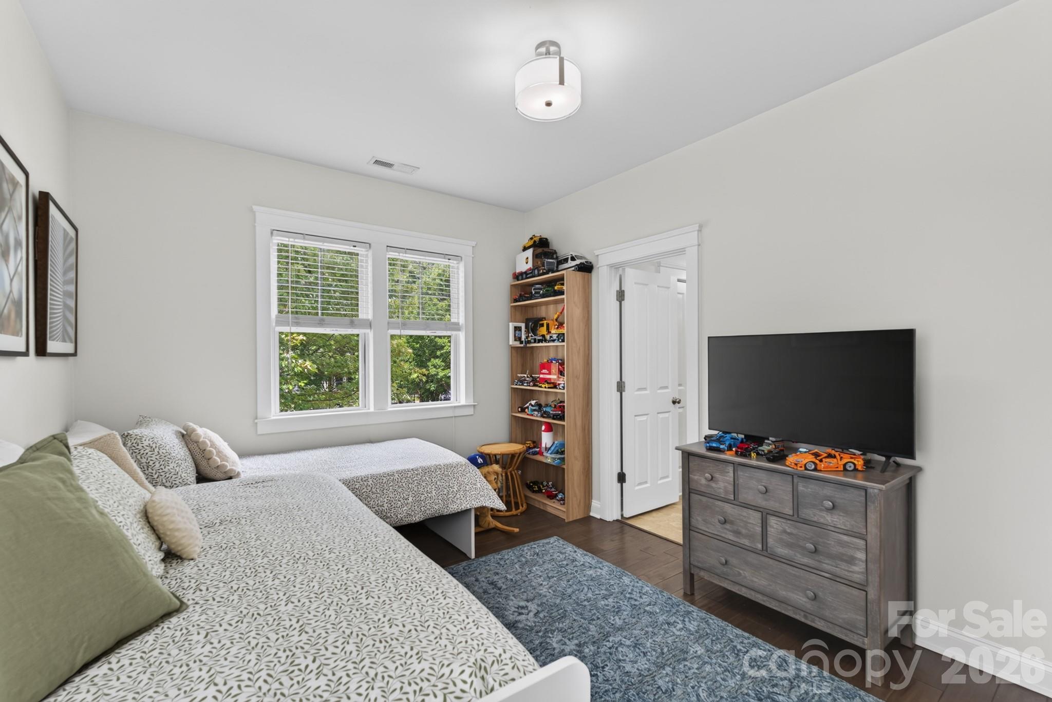 10102 Tolleson Avenue — Charlotte