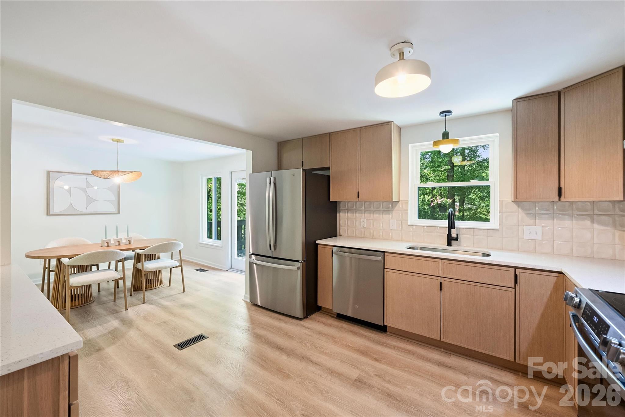7323 Rollingridge Drive — Charlotte