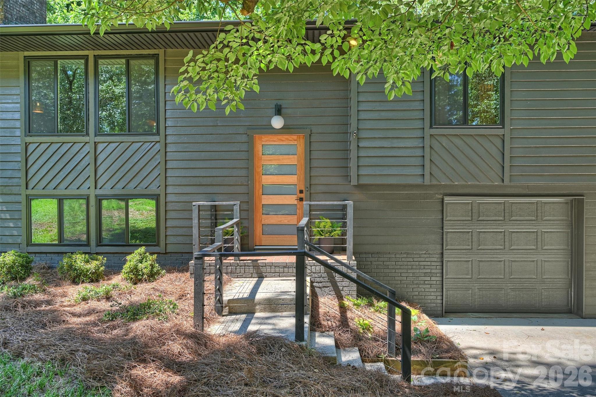 7323 Rollingridge Drive — Charlotte
