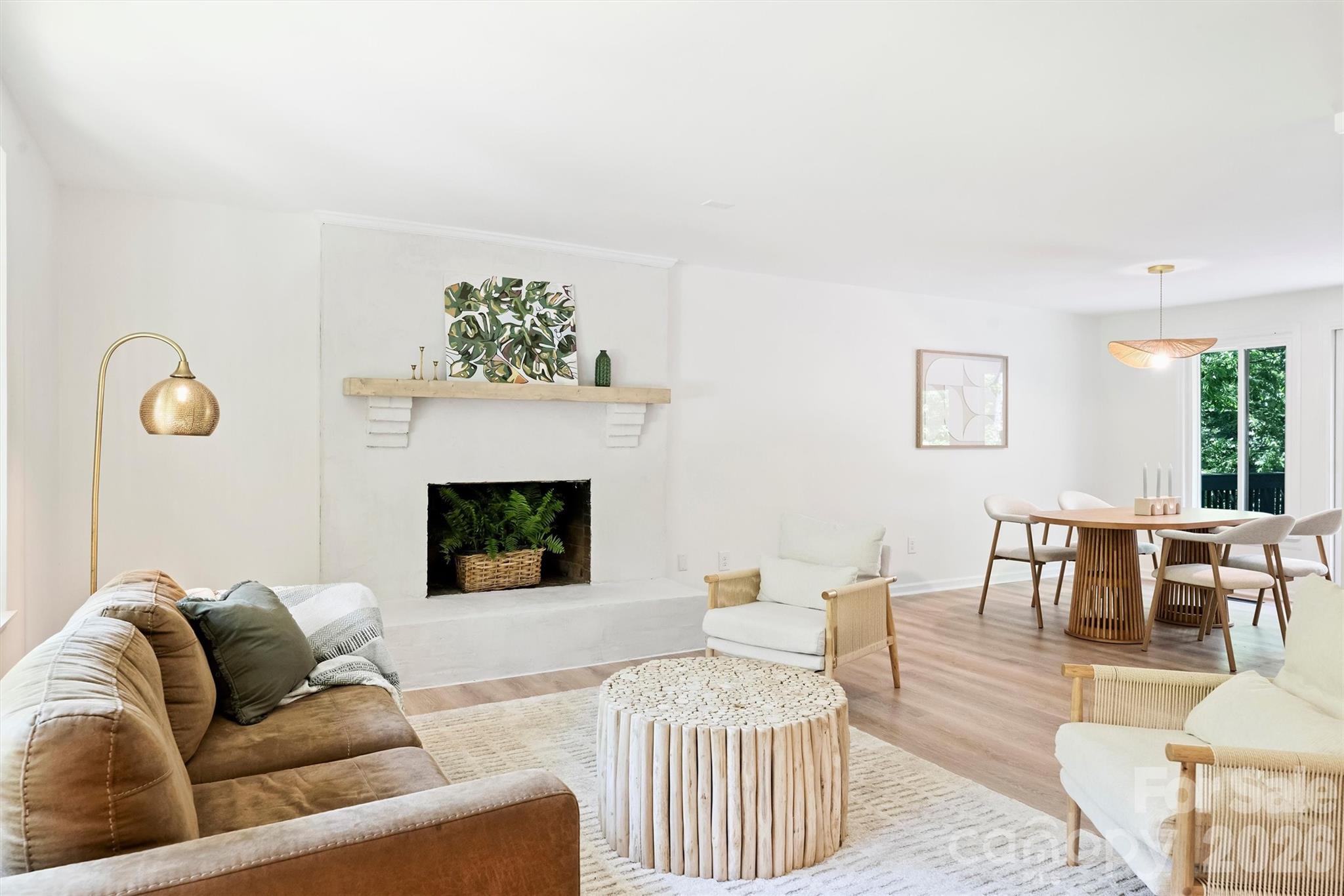 7323 Rollingridge Drive — Charlotte
