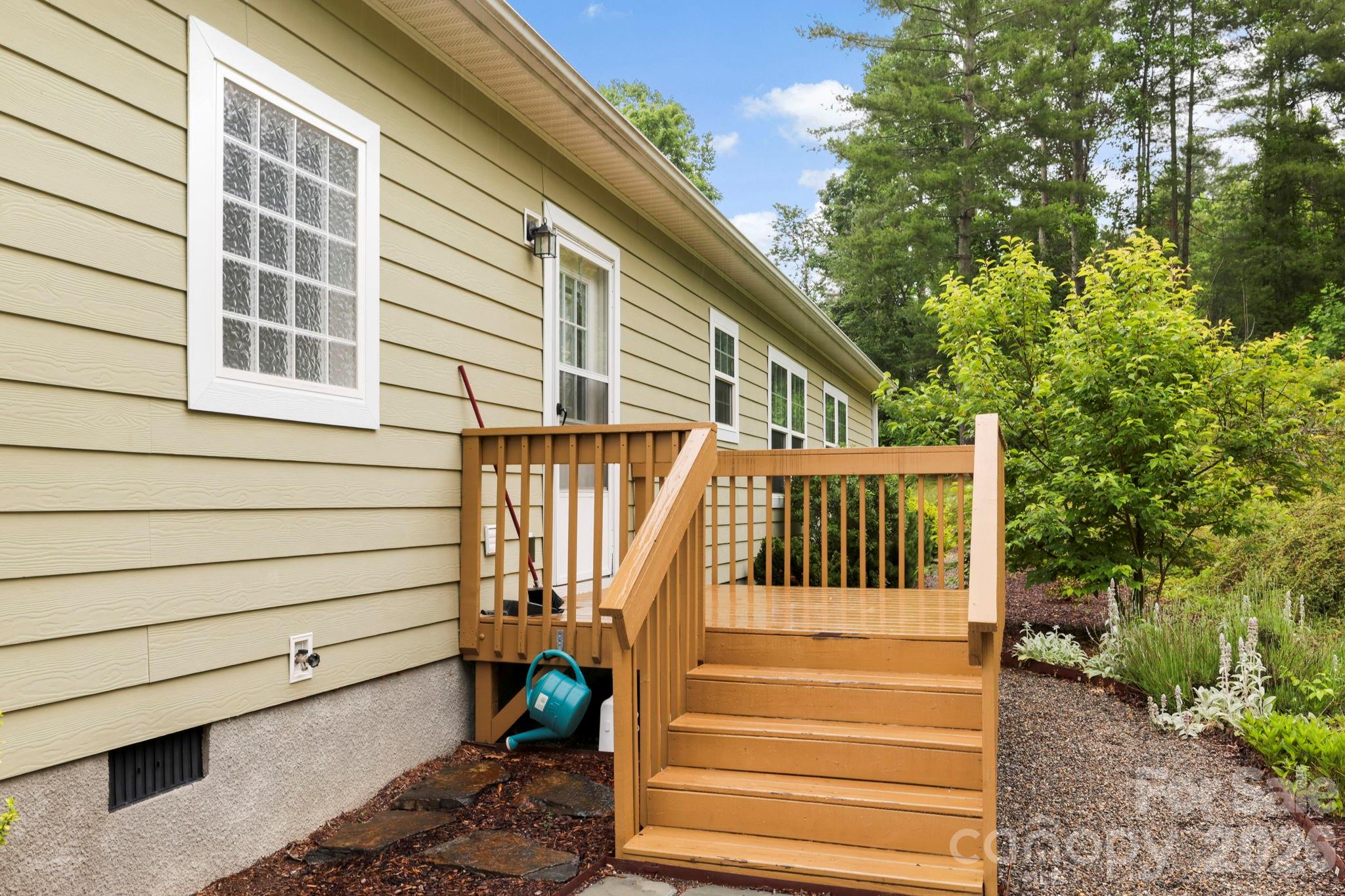 135 Herron Cove Road — Weaverville