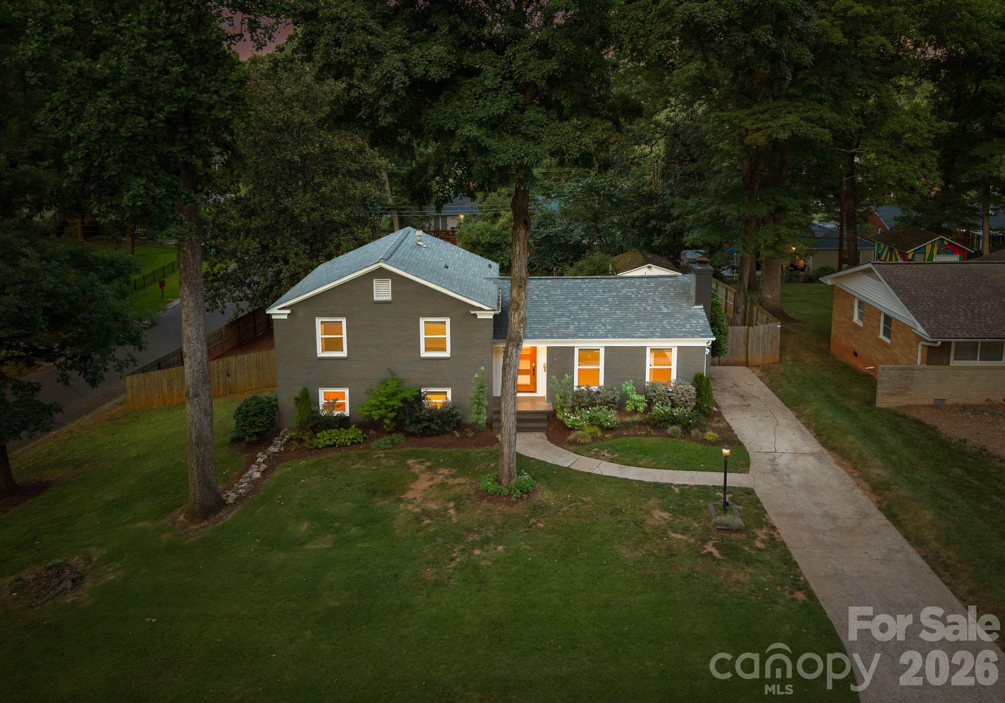 5301 Glenham Drive — Charlotte