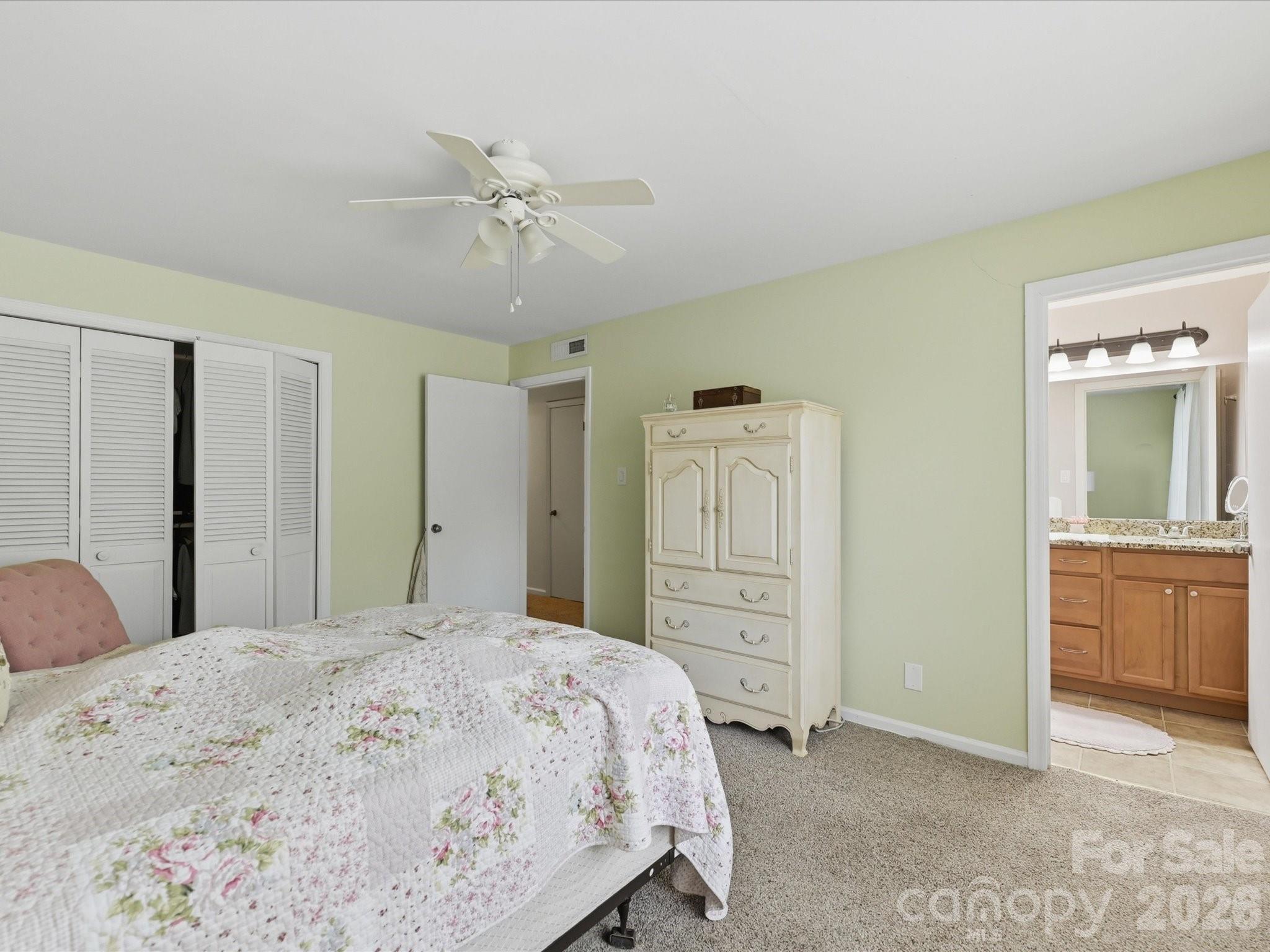 2233 Rexford Road #C — Charlotte