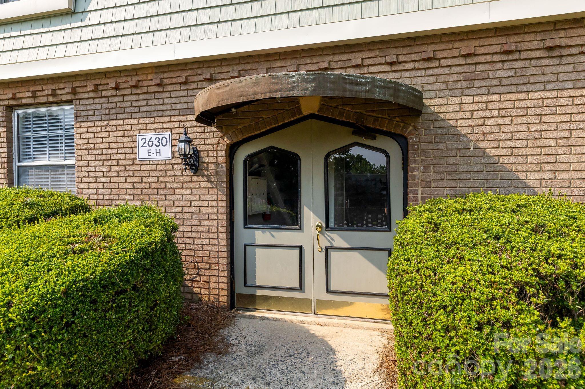 2630 Park Road #F — Charlotte