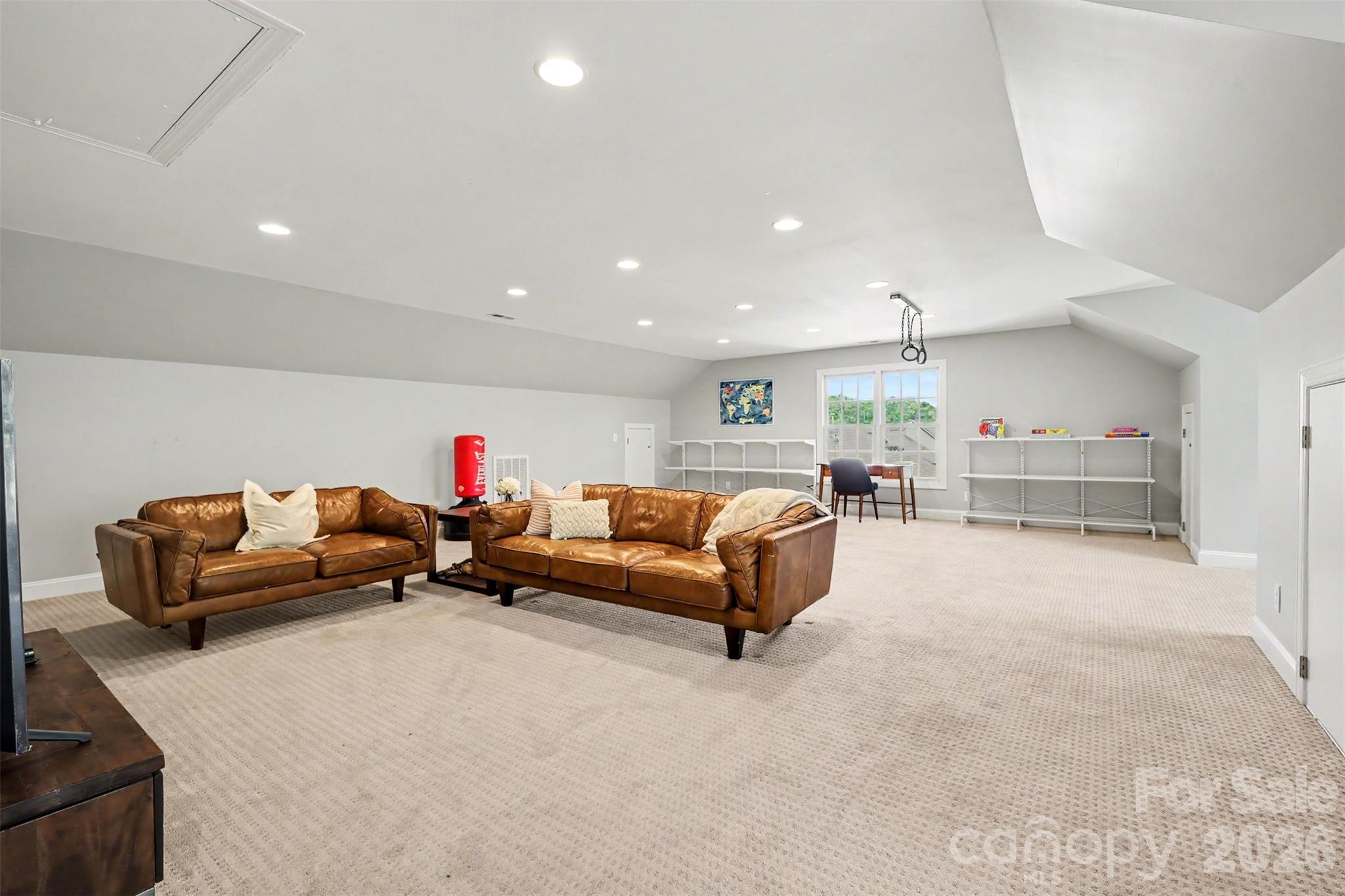 16619 Flintrock Falls Lane — Charlotte