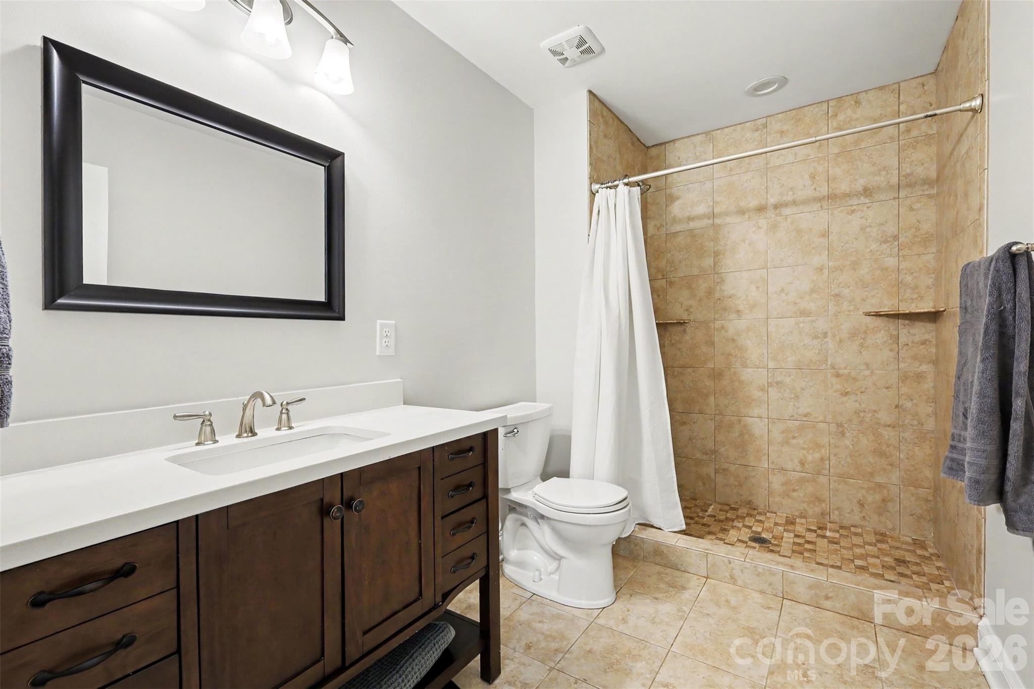 16619 Flintrock Falls Lane — Charlotte