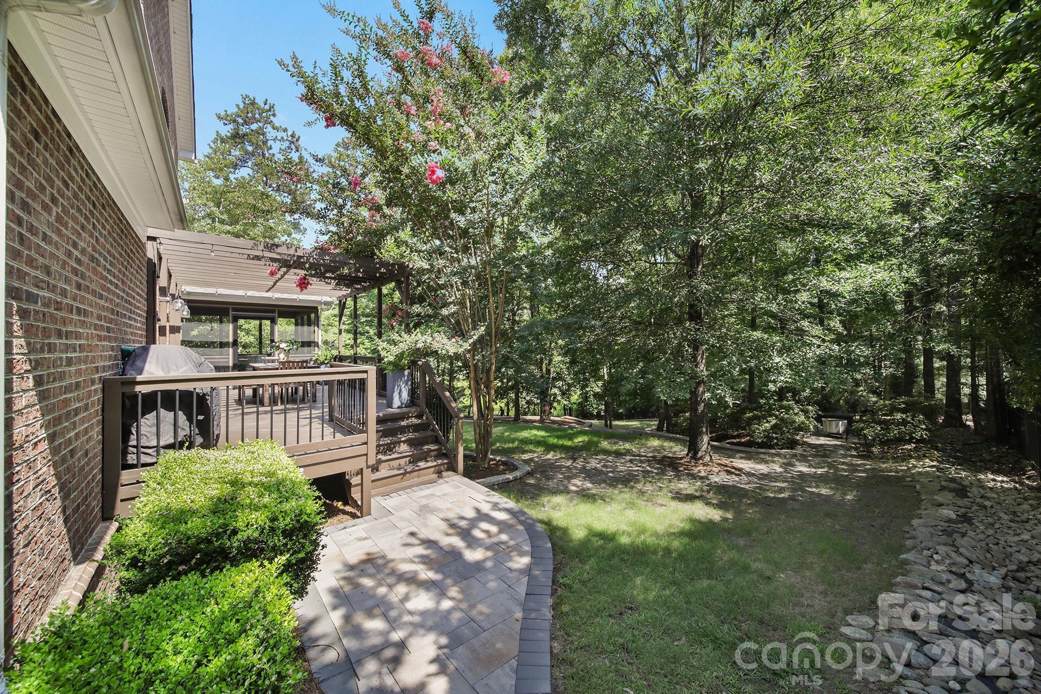 16619 Flintrock Falls Lane — Charlotte