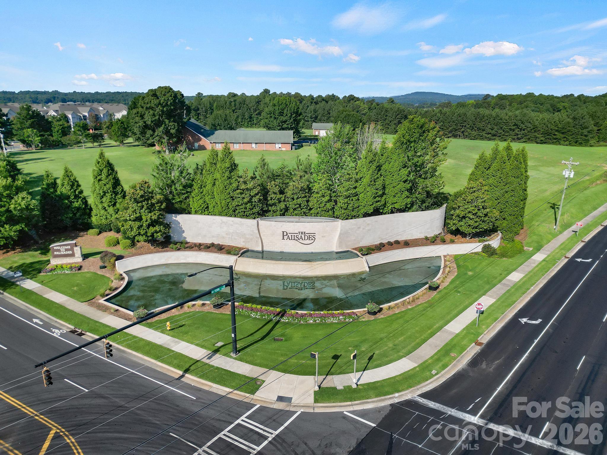 16619 Flintrock Falls Lane — Charlotte