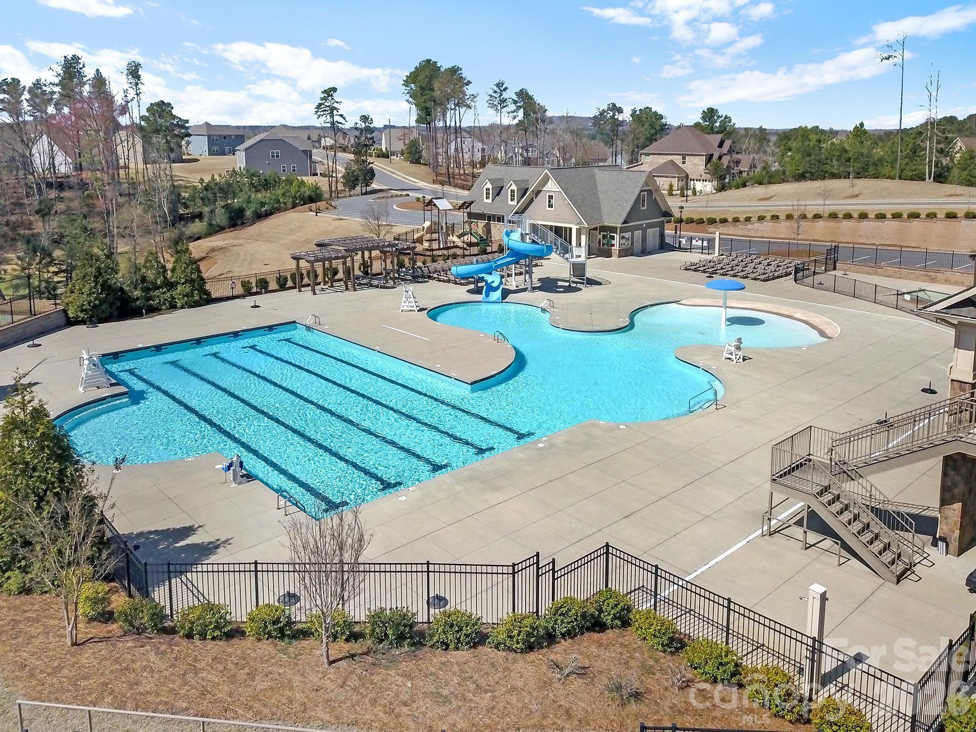 16619 Flintrock Falls Lane — Charlotte