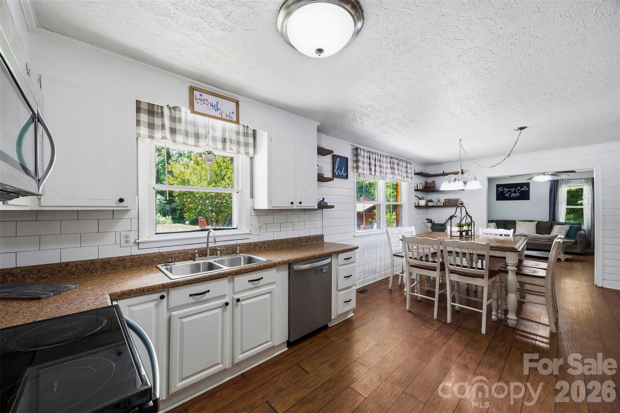 3018 Harold Court — Shelby