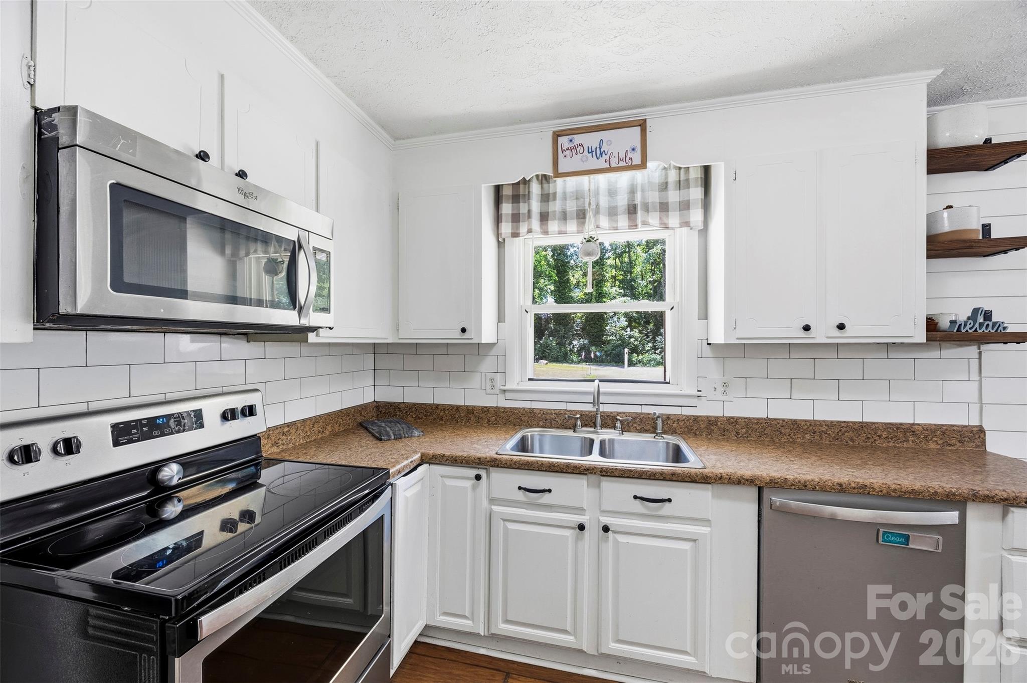 3018 Harold Court — Shelby