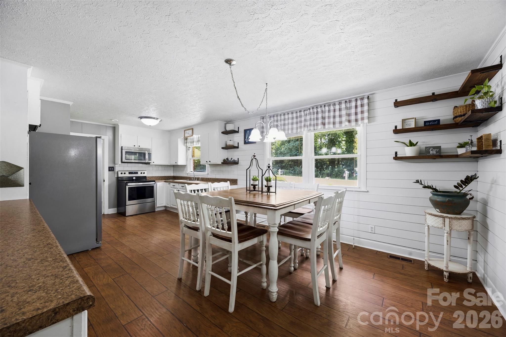 3018 Harold Court — Shelby