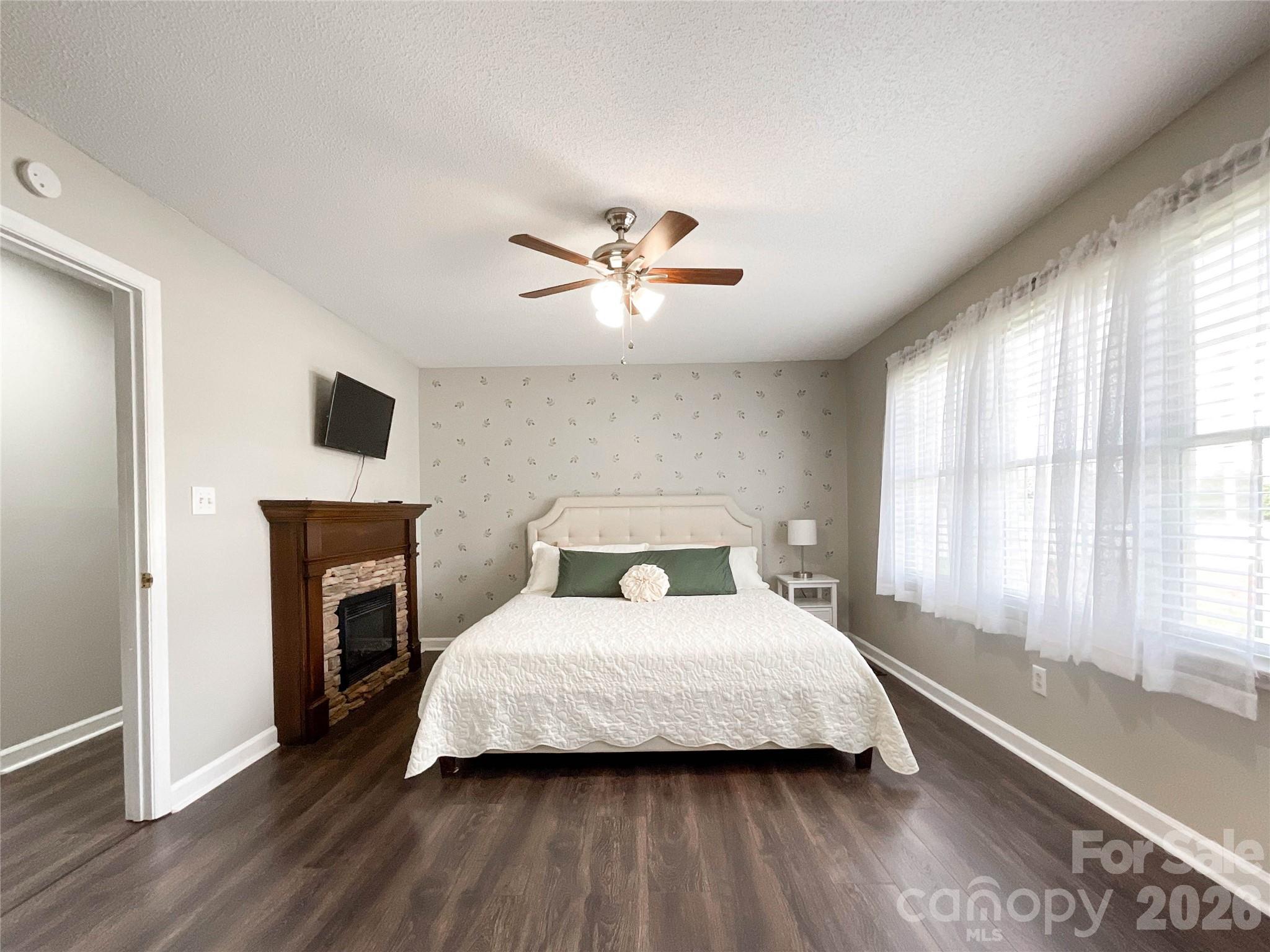 3914 Matthew Drive — Monroe