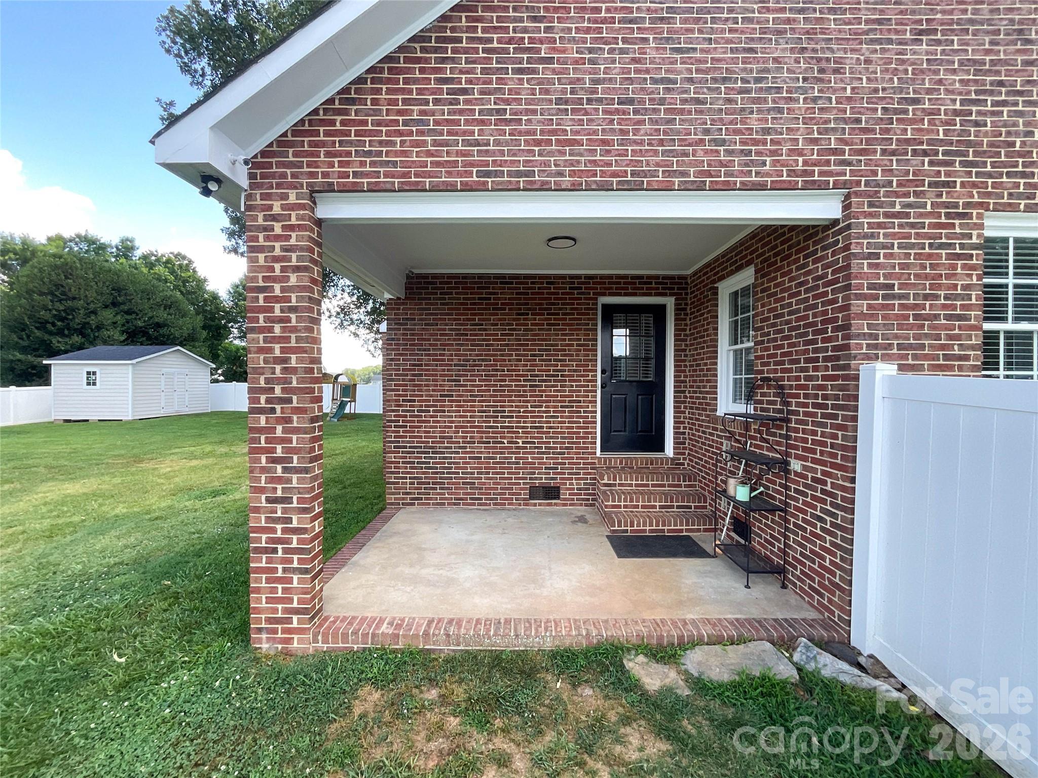 3914 Matthew Drive — Monroe
