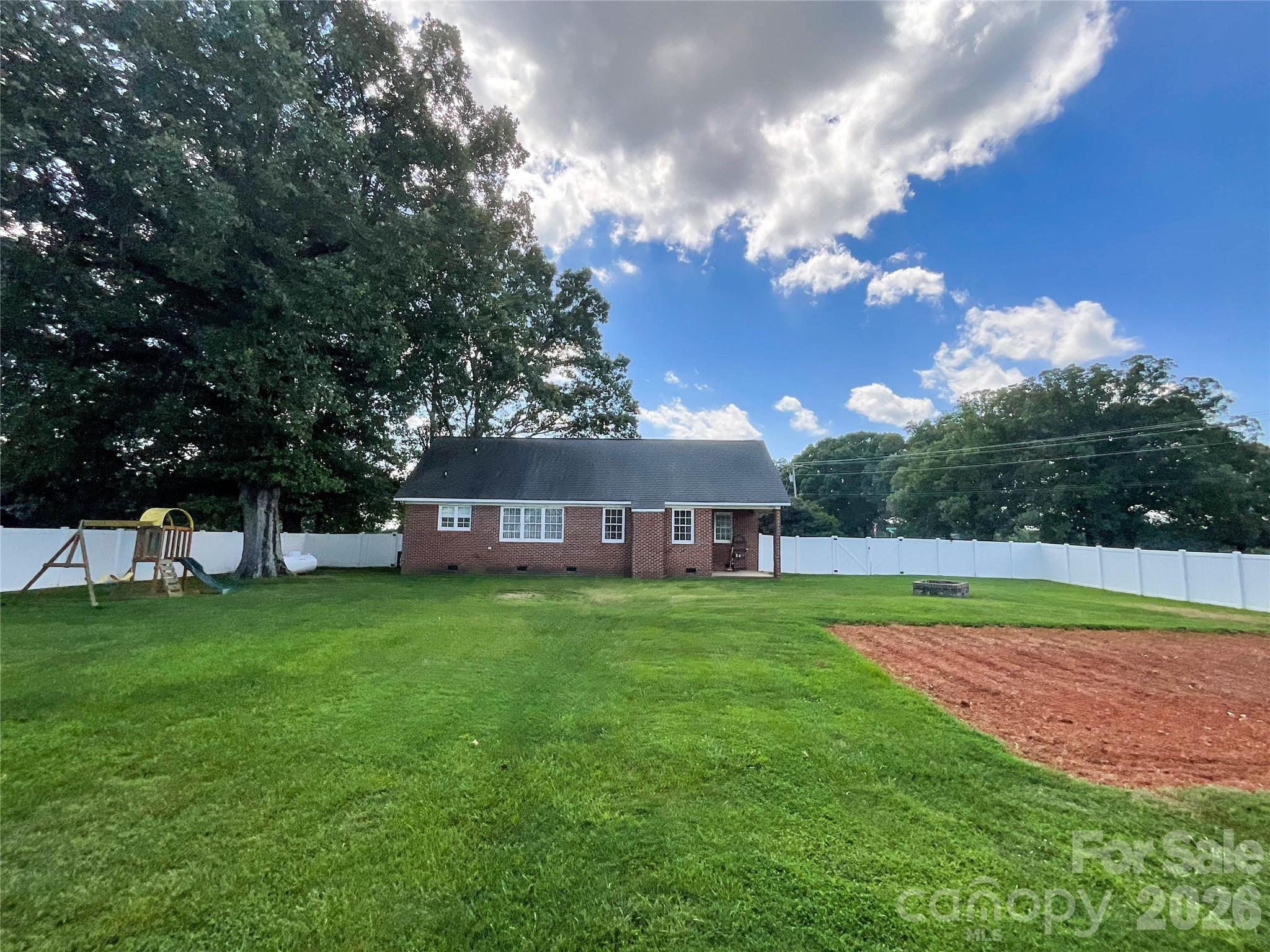 3914 Matthew Drive — Monroe