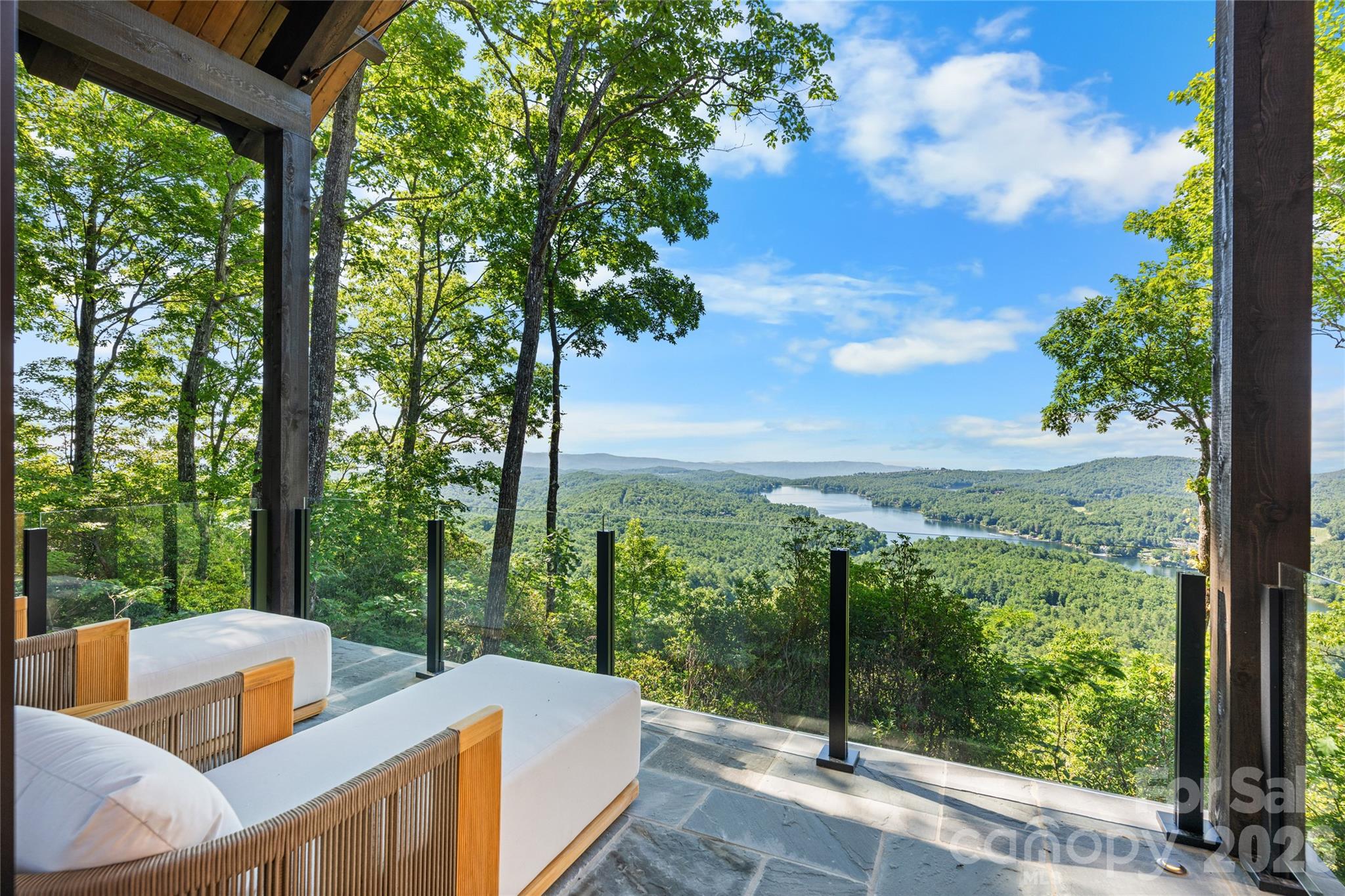 140 Panther Summit Drive — Lake Toxaway