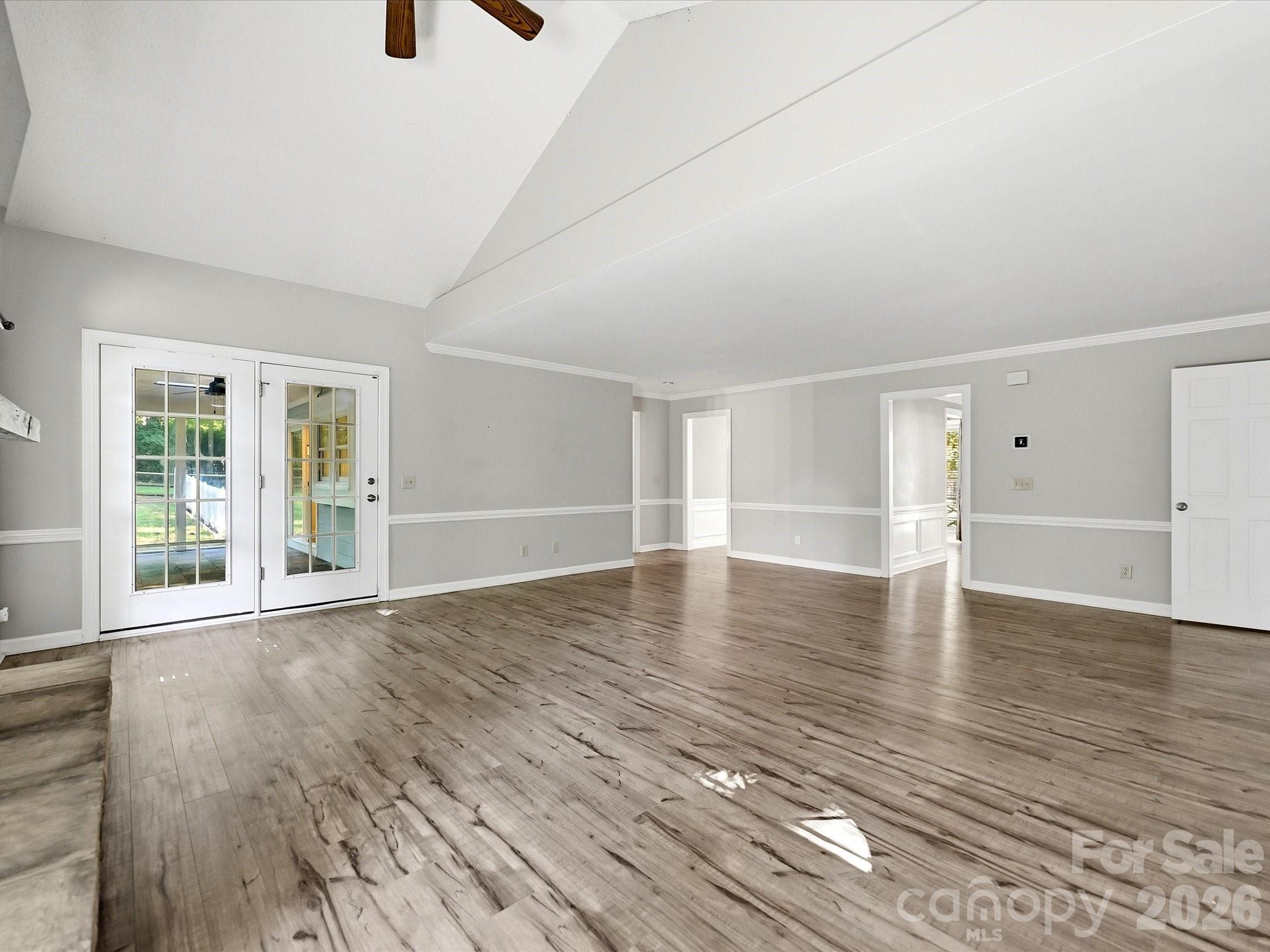 12903 Fallcross Court — Huntersville