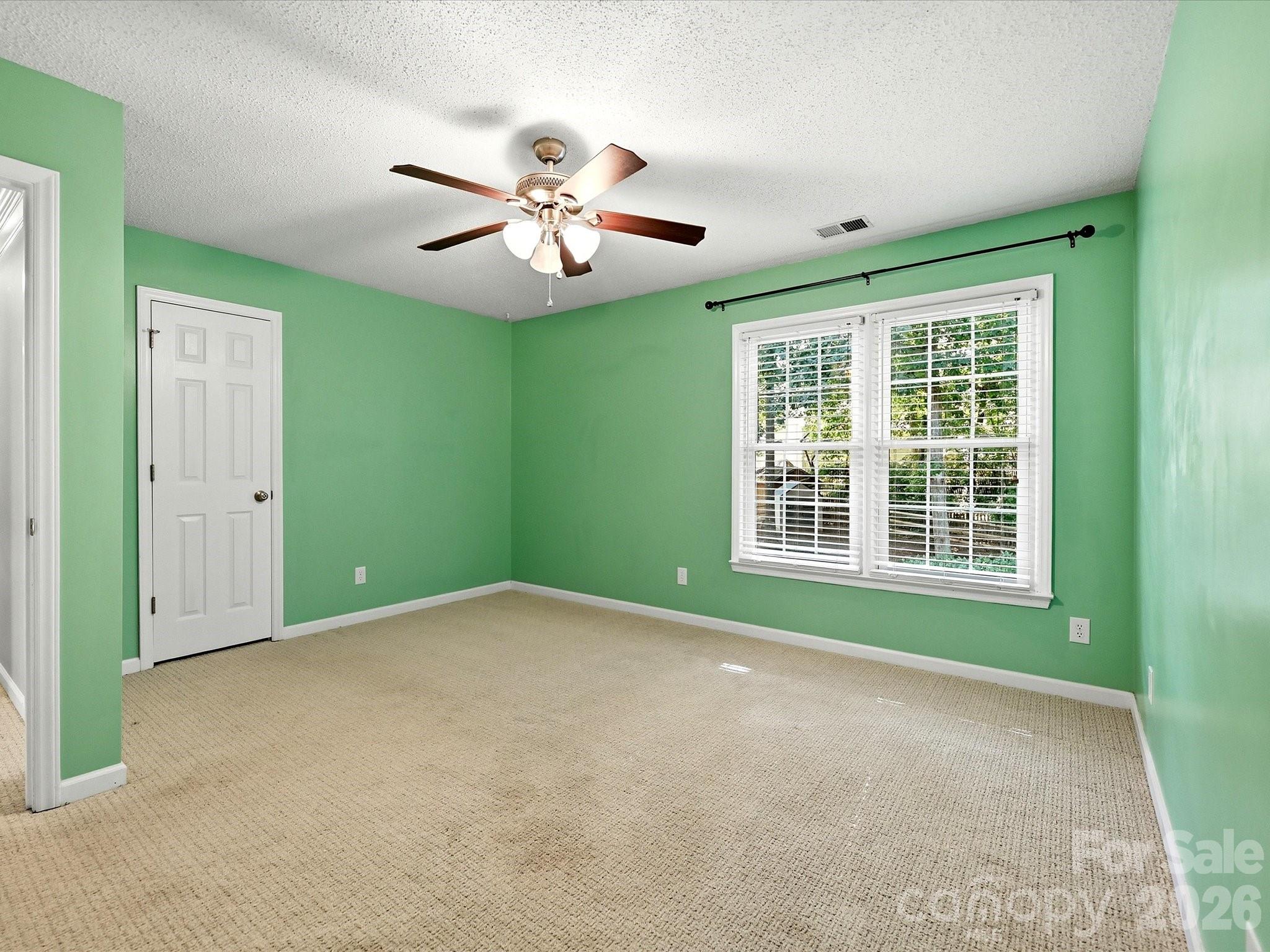 12903 Fallcross Court — Huntersville