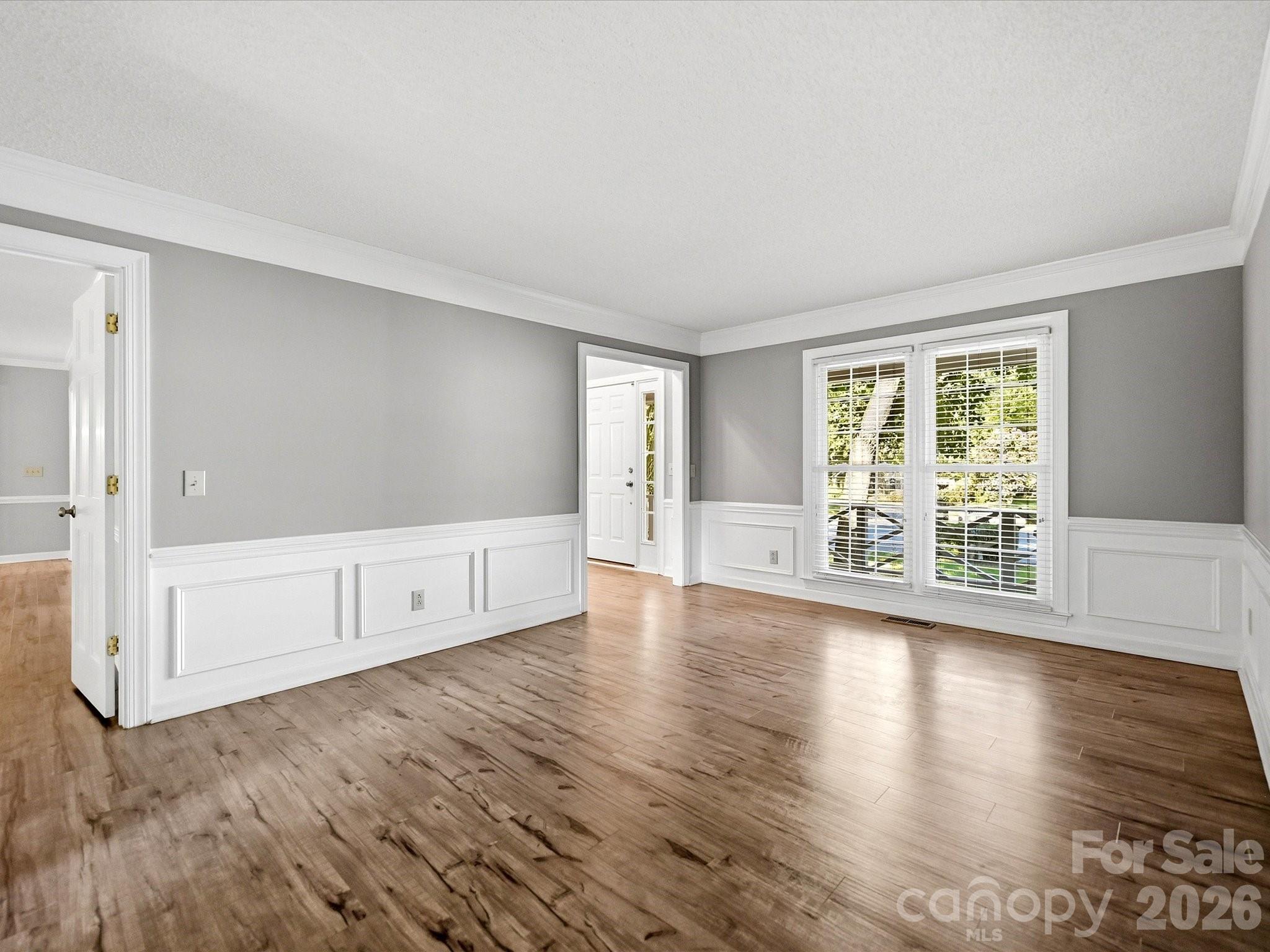 12903 Fallcross Court — Huntersville