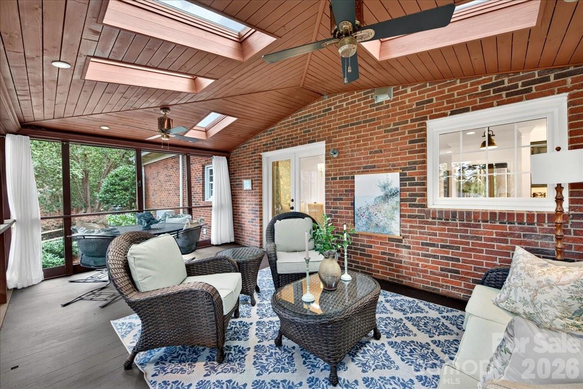 10300 Ben Franklin Court — Charlotte
