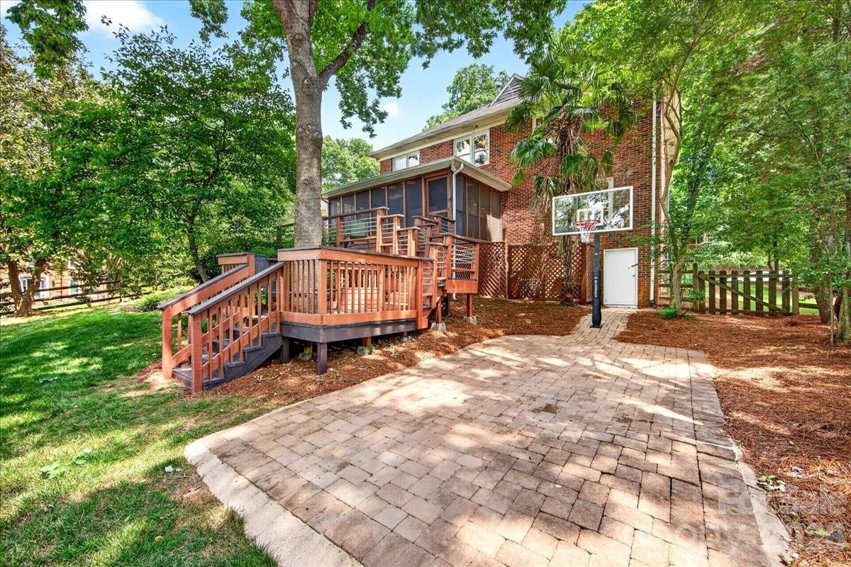 10300 Ben Franklin Court — Charlotte