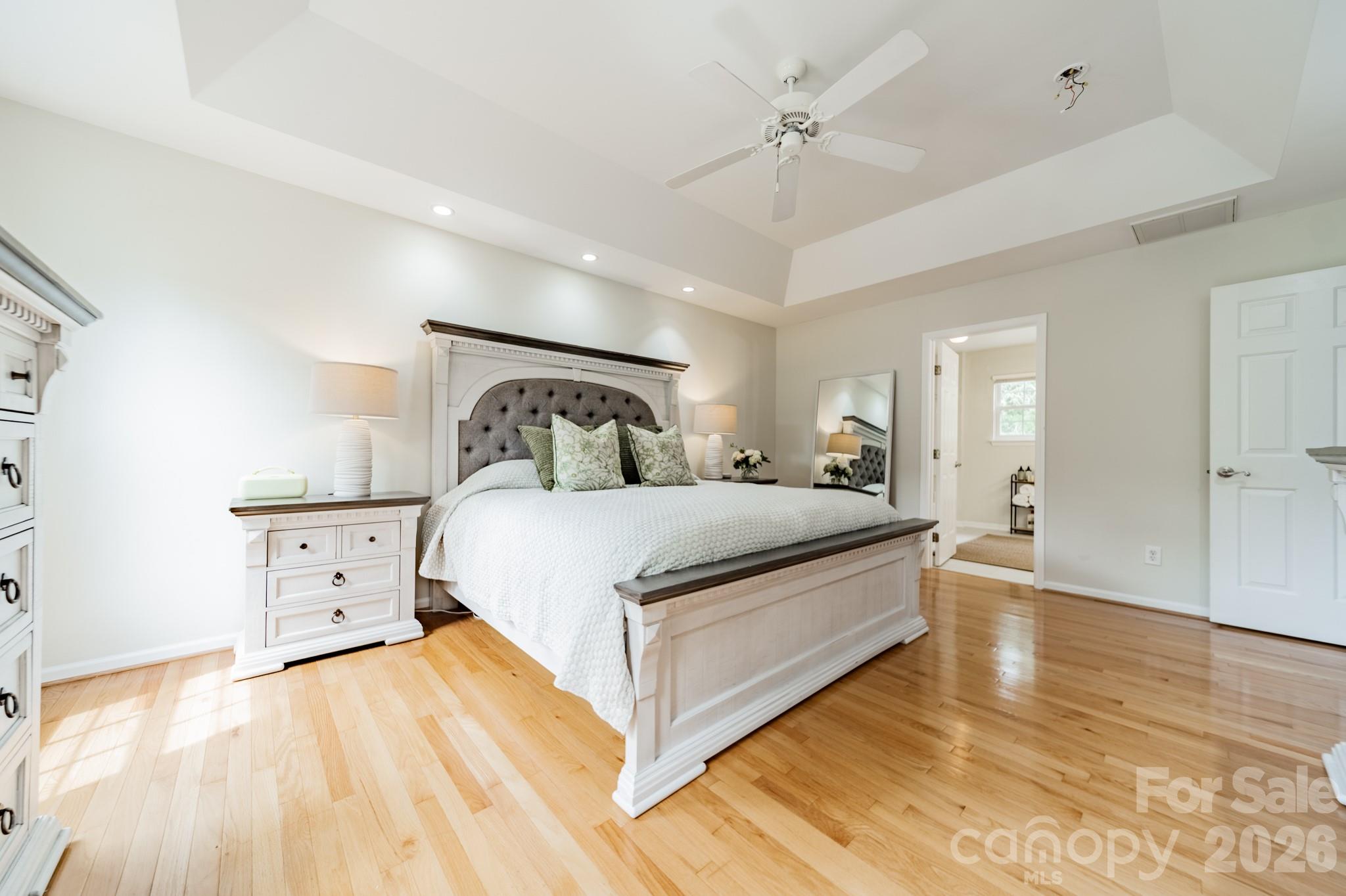13405 Honeytree Lane — Pineville
