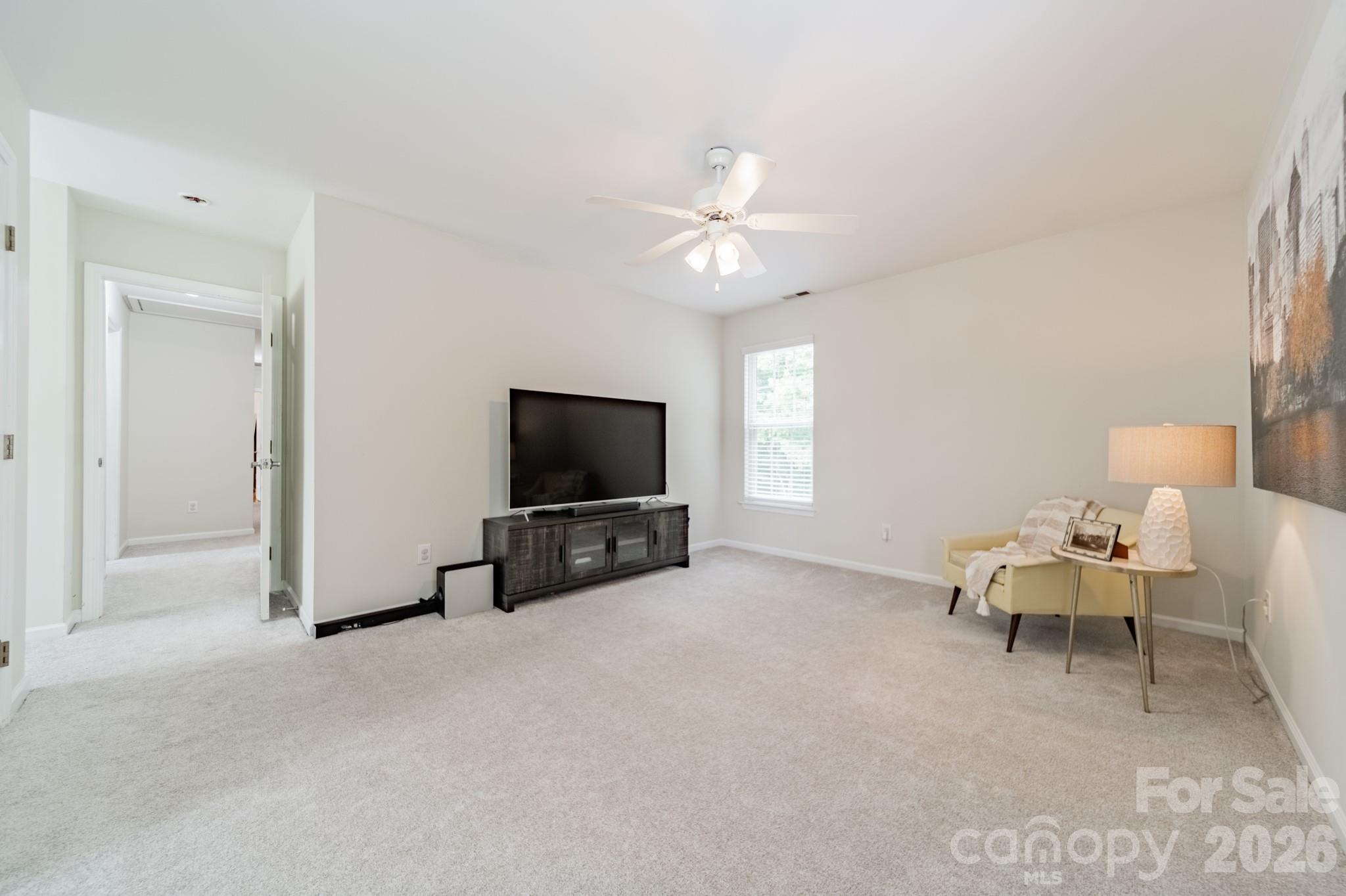 13405 Honeytree Lane — Pineville