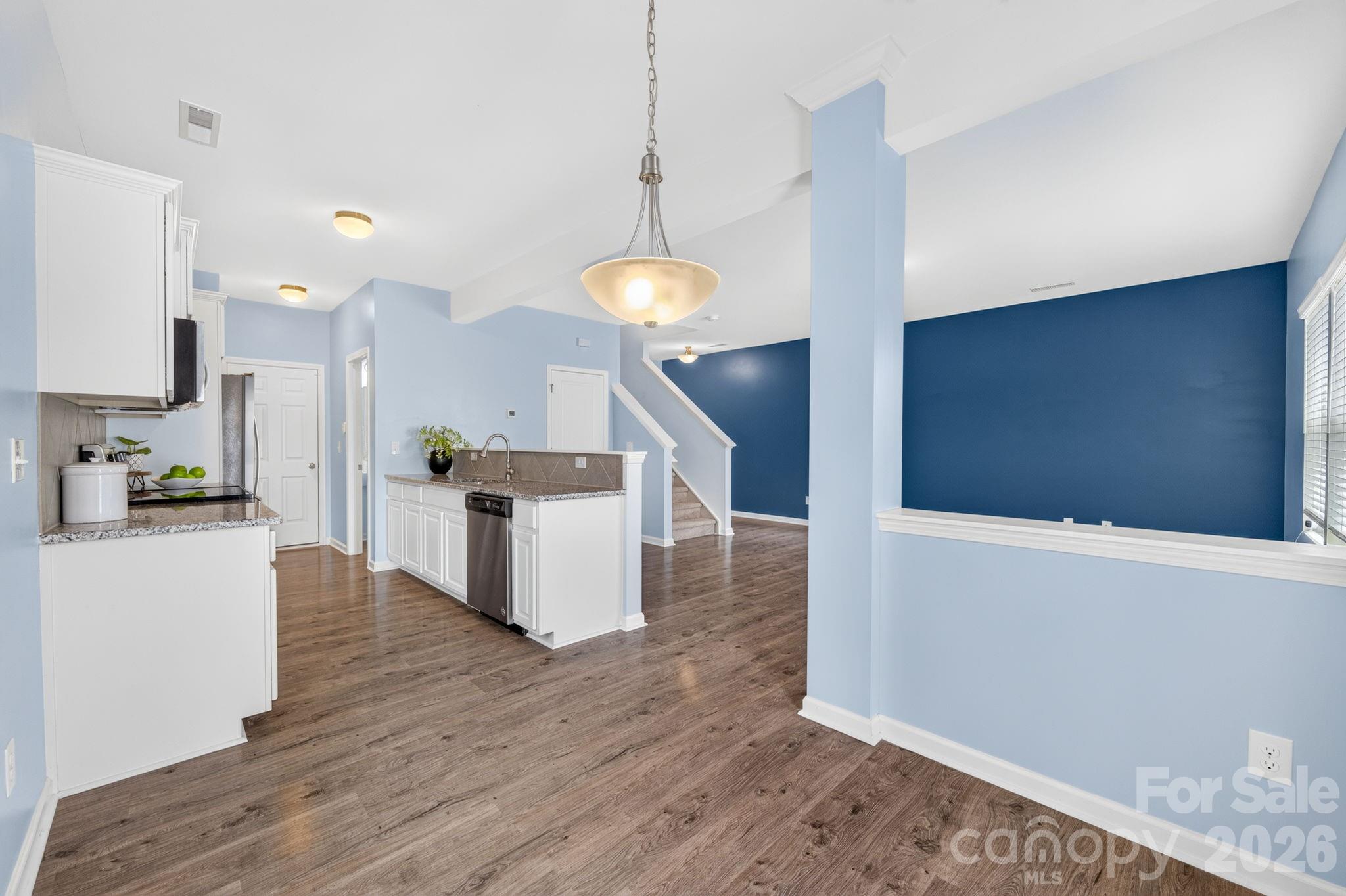 12551 Gotland Road — Midland